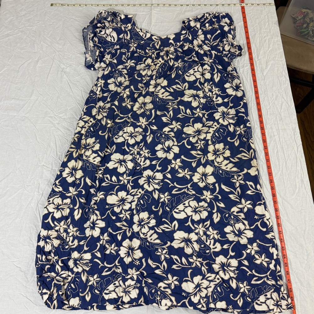 Hilo Hattie Original Hawaiian Dress Blue and White Cotton Vintage with Flaws